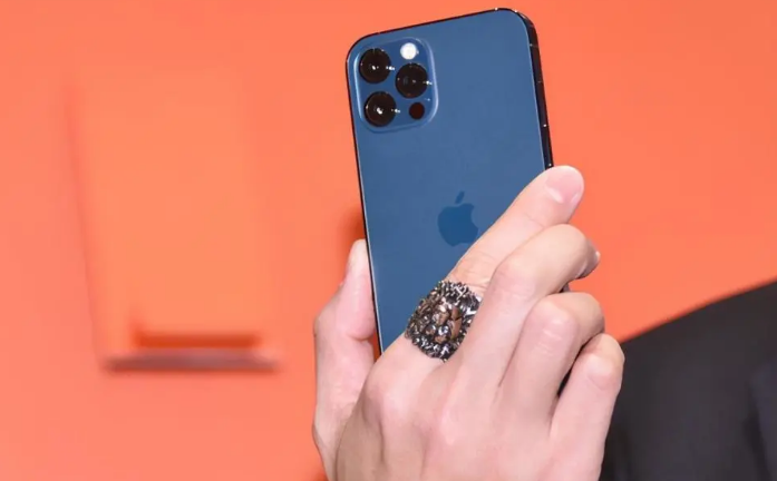 印台苹果手机维修分享iPhone12系列重启方法教程 